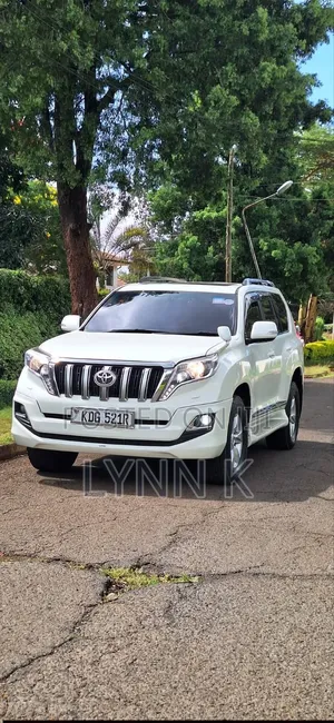 Toyota Land Cruiser Prado 2016 White