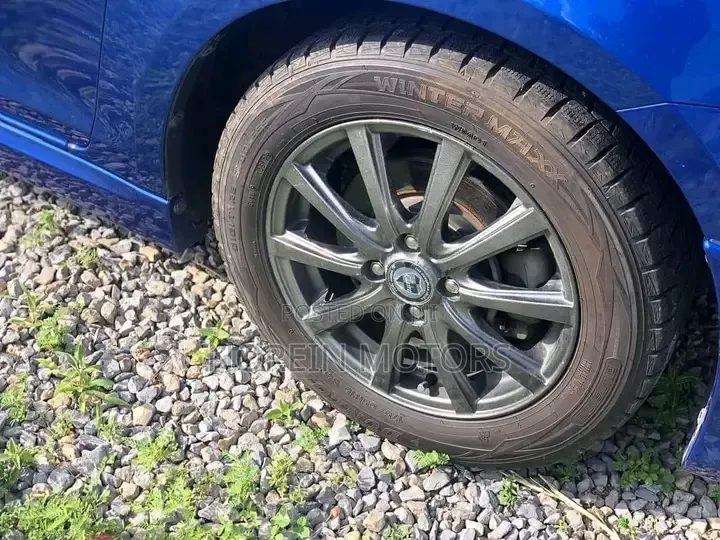 Suzuki Swift 2018 Blue