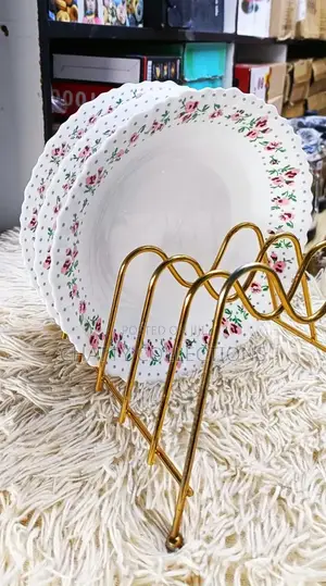 6 Slot Golden Plates Rack / Plate Holder