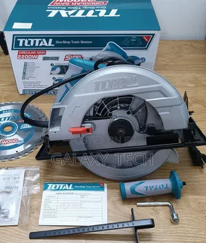 9" Total Circular Saw 2200w(With Free 9" Blade)