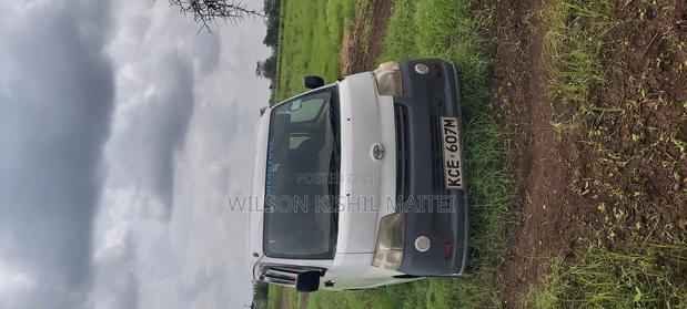Toyota HiAce 2009 White - thumbnail 3