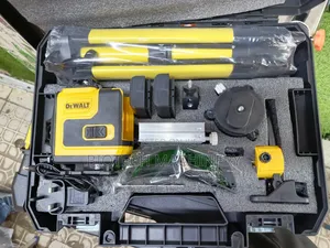 Dewalt Laser Level Complete With Stand