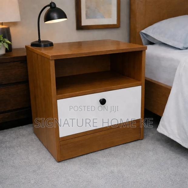 Bedside Table/Drawer - main view