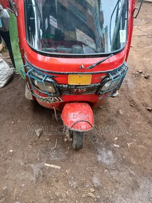 TVS King Deluxe Plus iTouch Start 2019 Red
