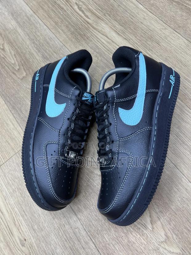 Nike Air Force 1 Low "Un-Tiffany" Sneakers - thumbnail 2