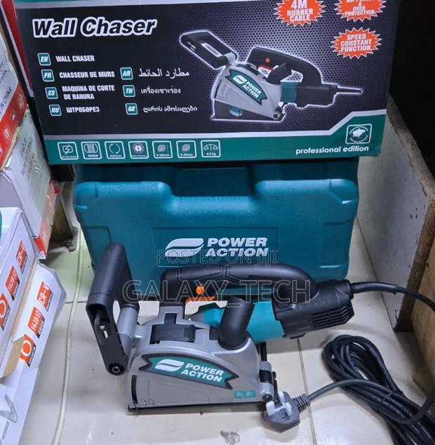 Total 1600w Power Action Wall Chaser