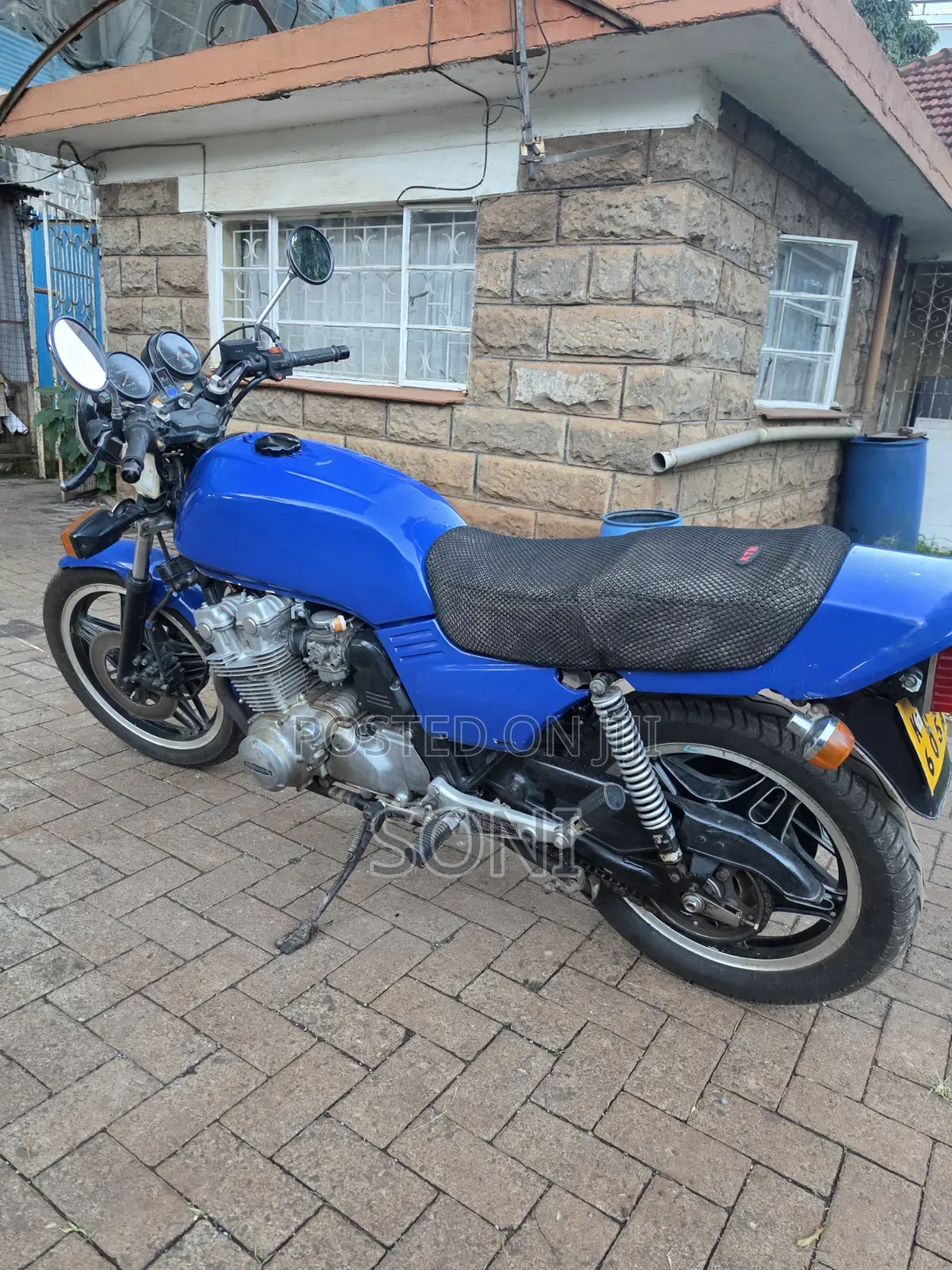 Honda CB 1980 Blue