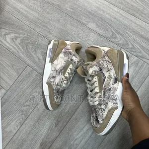 Nike Air Jordan 3 "Realtree Camo" Sneaker,