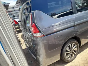 Nissan Serena 2019 Gray