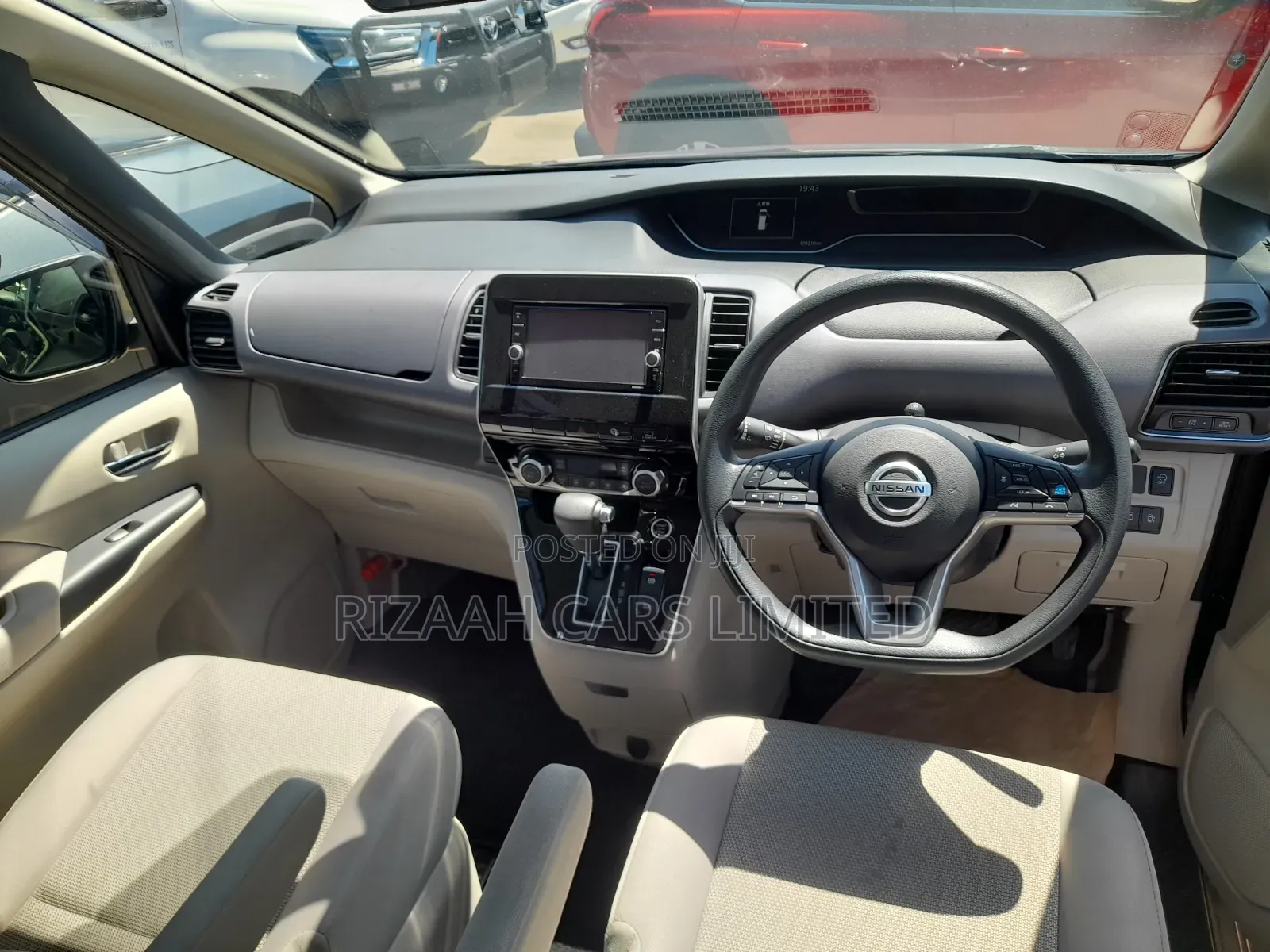 Nissan Serena 2019 Gray