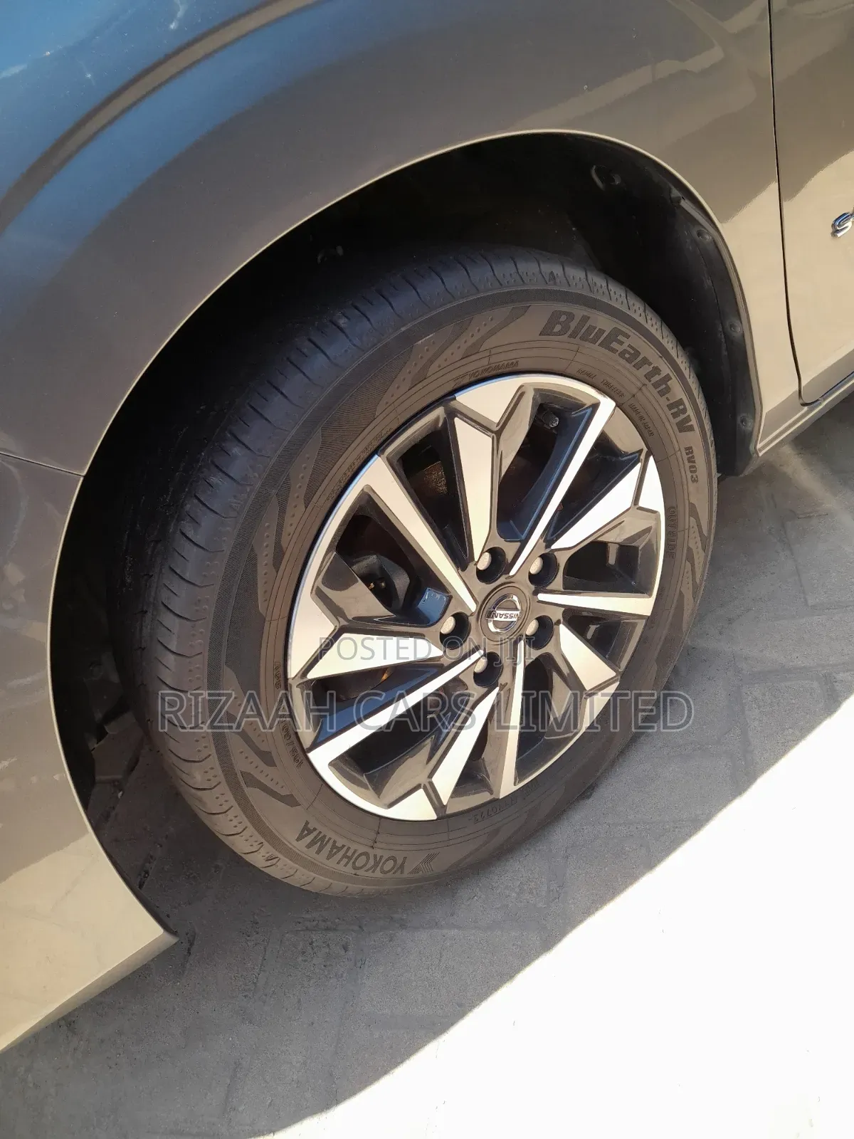 Nissan Serena 2019 Gray