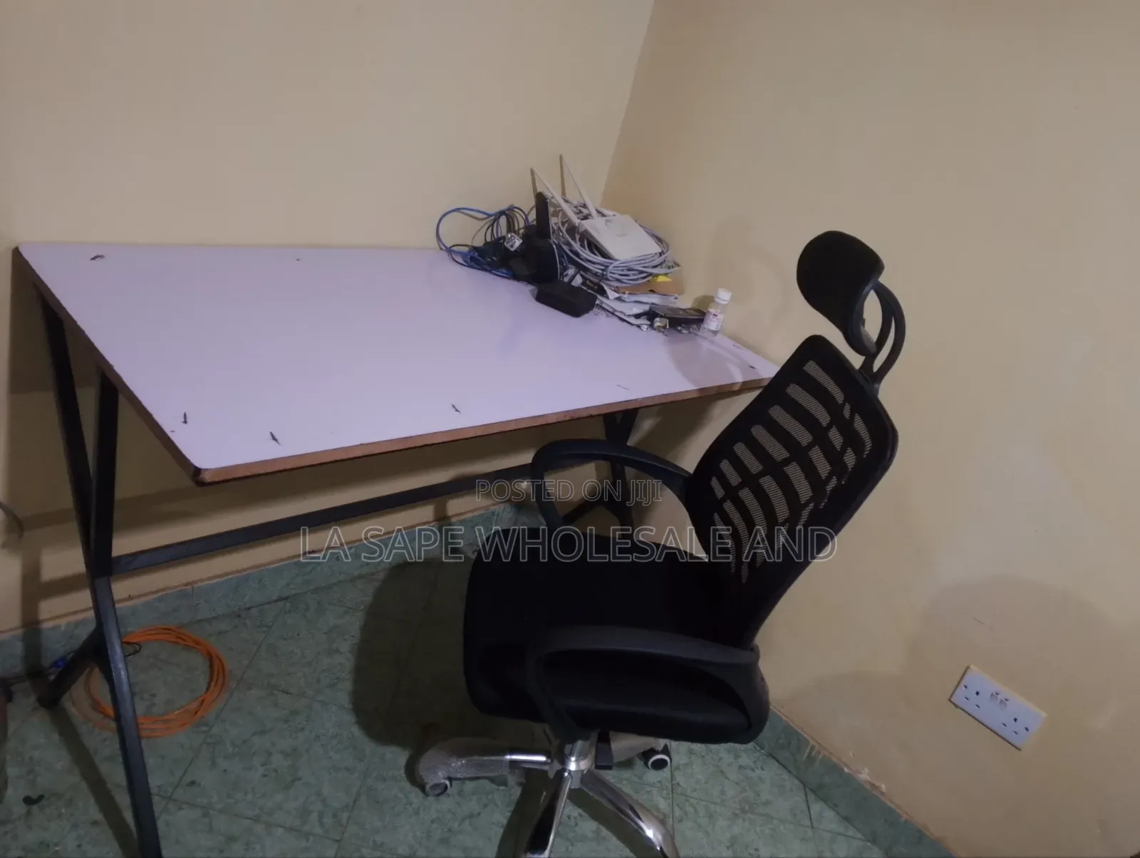 Office Desk+ Office Chair