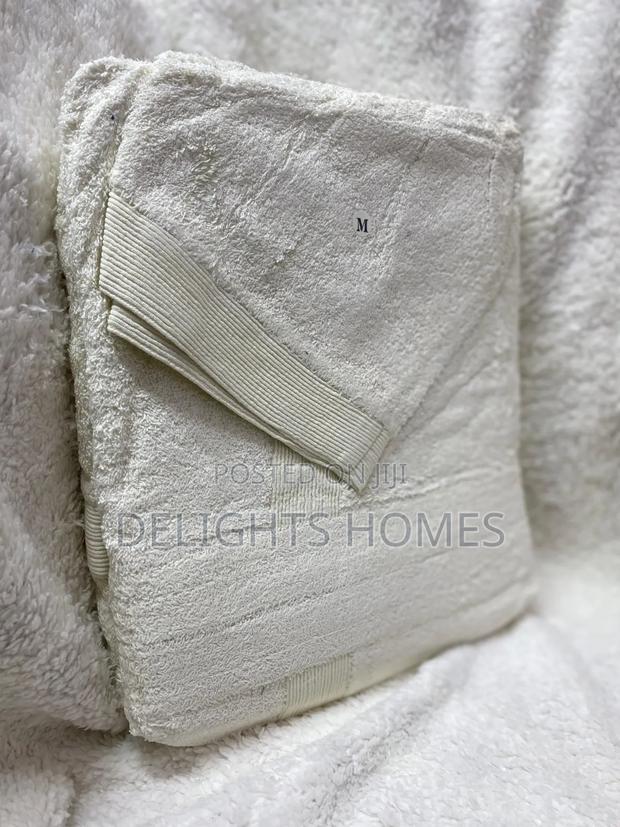 Coloured Cotton Bathrobes - thumbnail 3