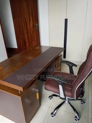 Modern Executive Office Desk 1.4m