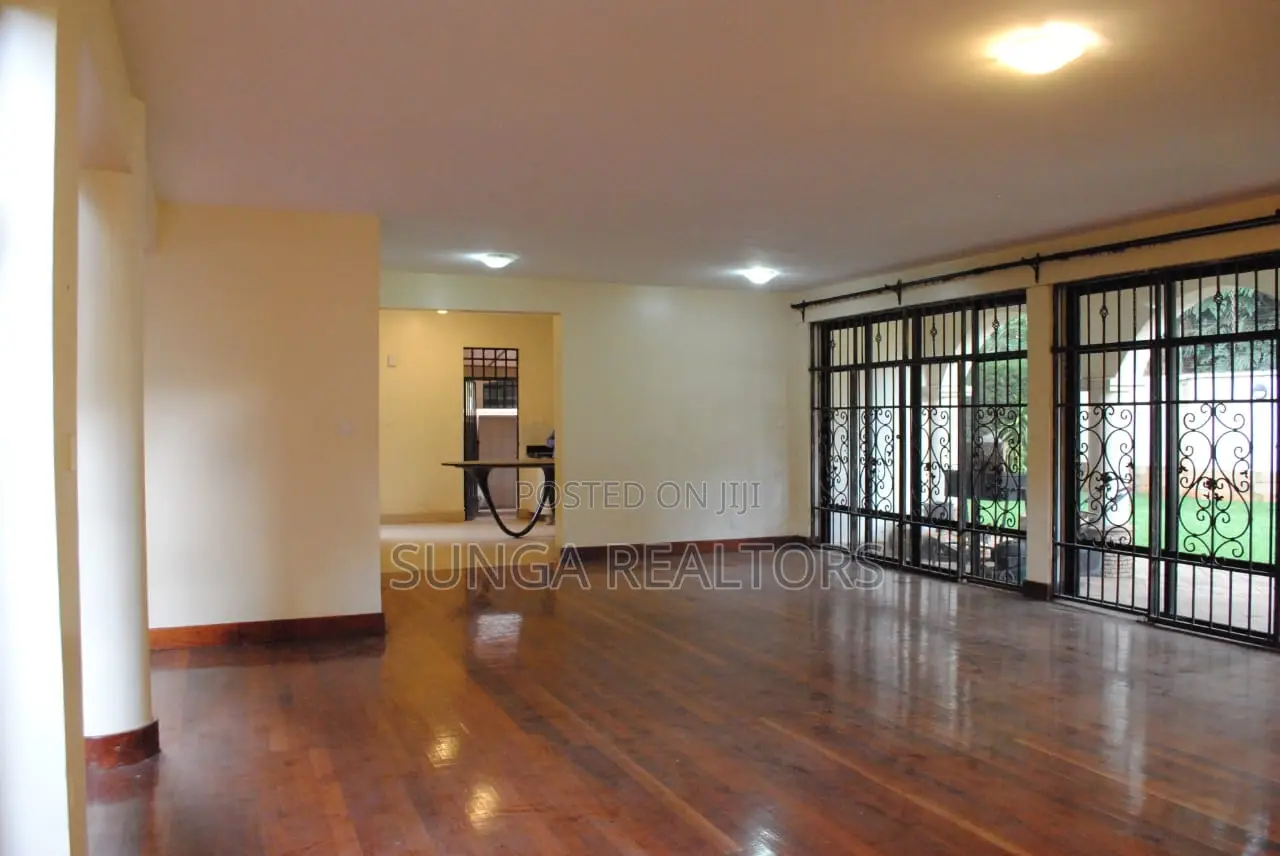 5bdrm House in Muthangari for rent