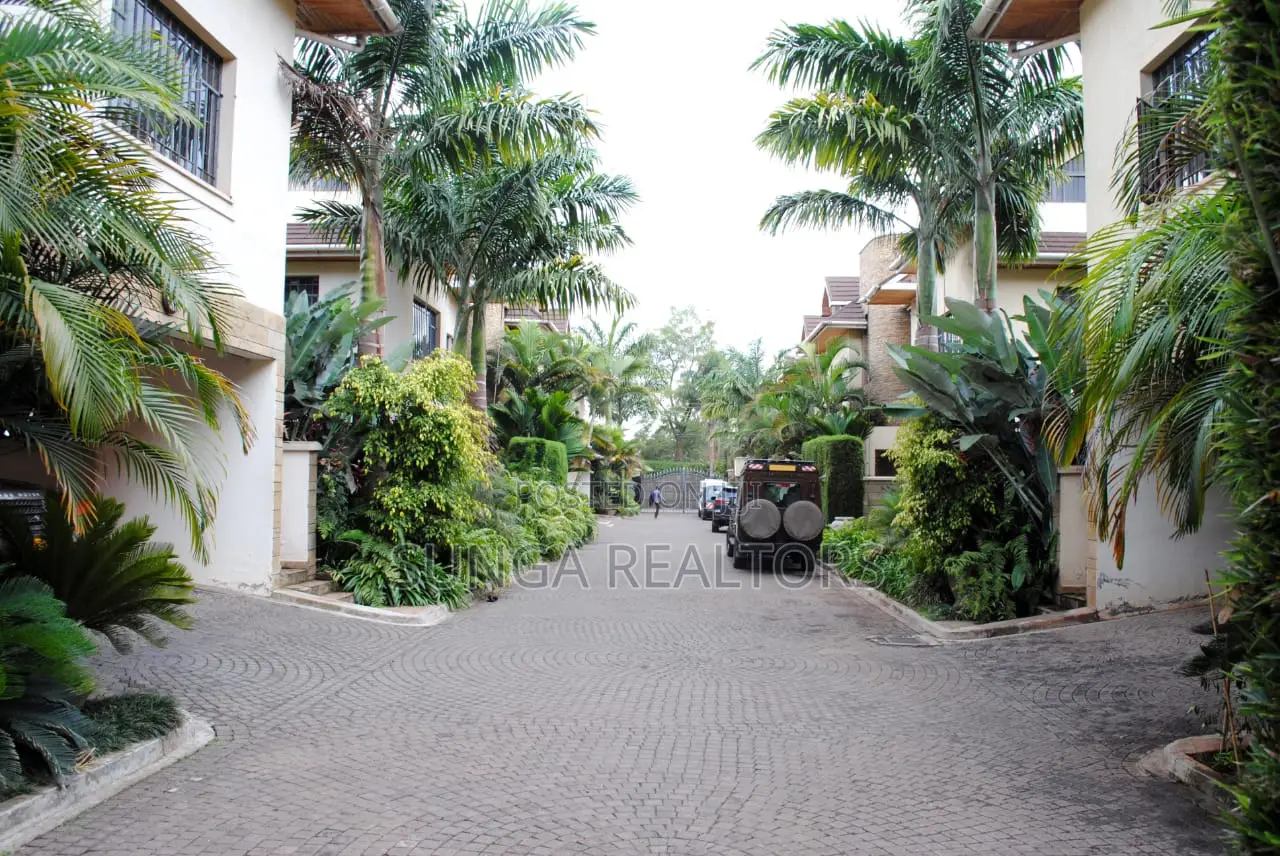 5bdrm House in Muthangari for rent