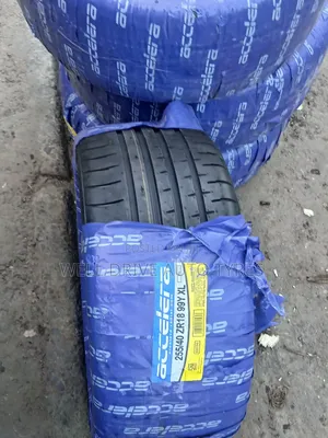 255/40zr18 Accelera Tyres (Indonesia)