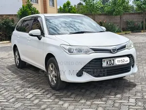 Toyota Corolla Fielder 2016 White