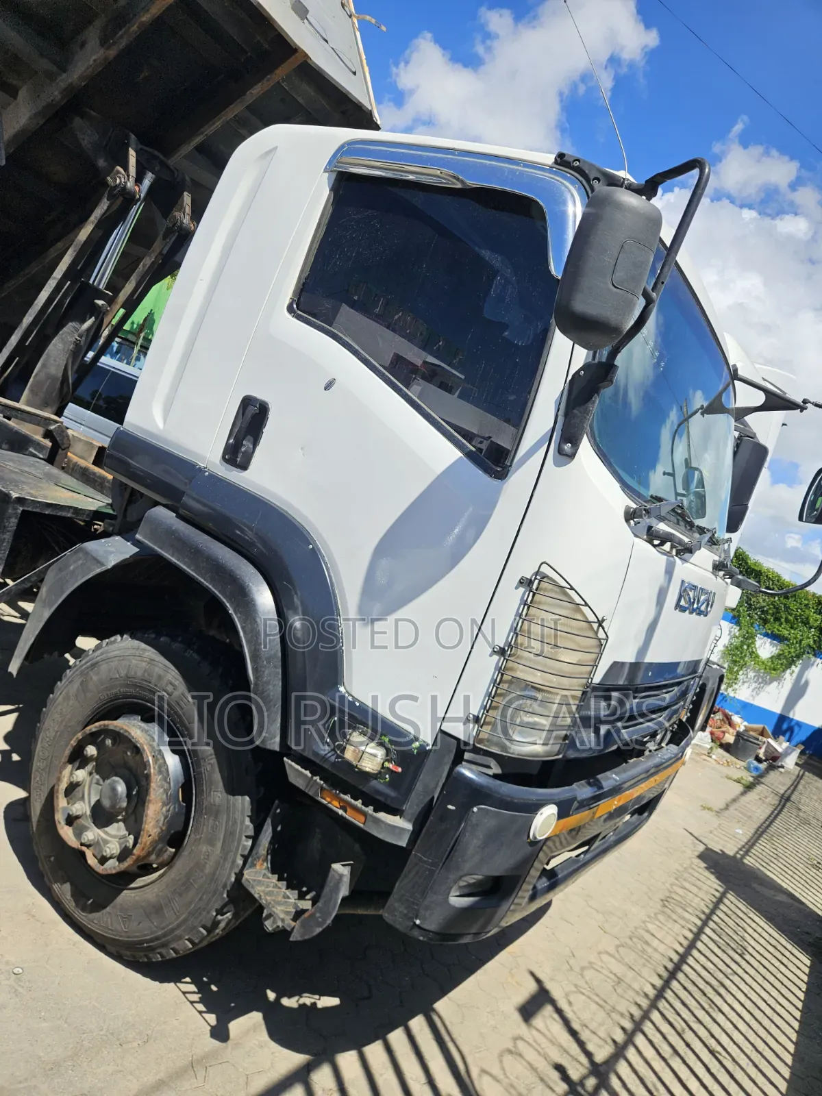 Isuzu FVZ Smartly Made