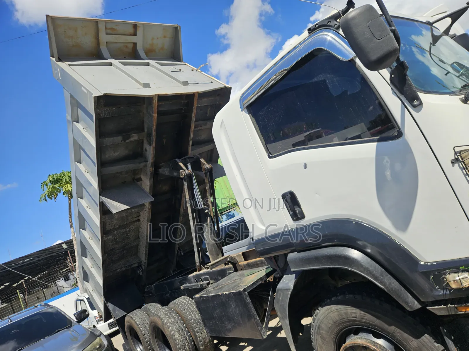 Isuzu FVZ Smartly Made