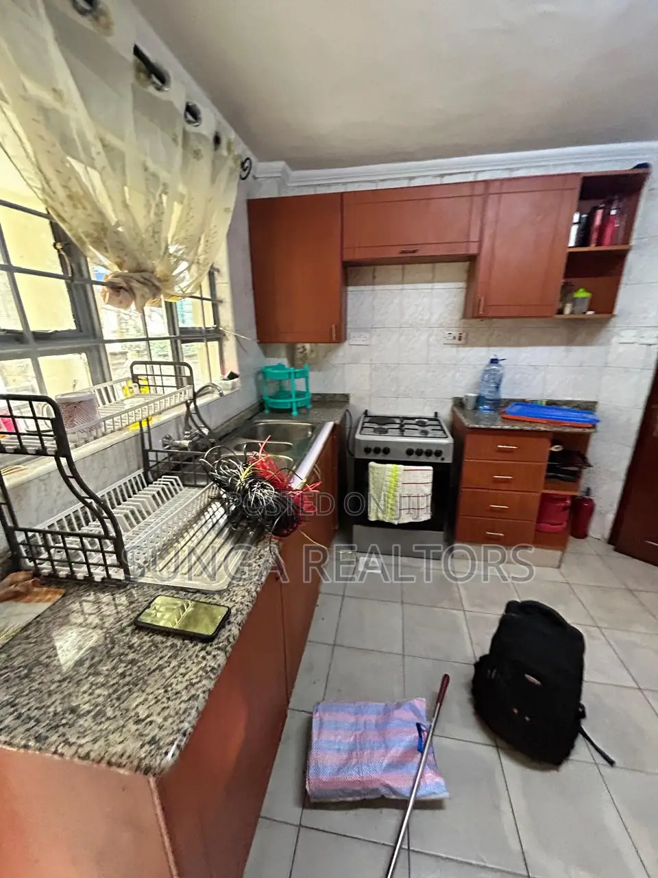 3bdrm Apartment in Riara Rd., Valley Arcade for sale