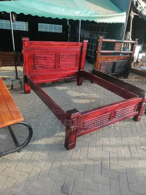 Modern Mahogany Bed 5x6