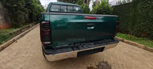 Toyota Hilux 2007 Green
