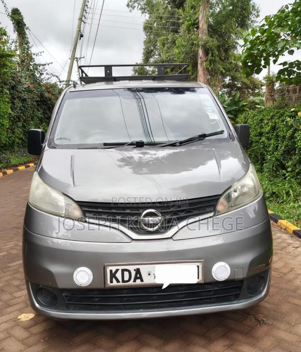 Nissan NV200 2013 Grey