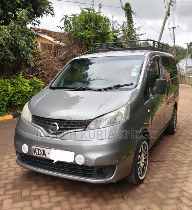 Nissan NV200 2013 Grey - thumbnail 2