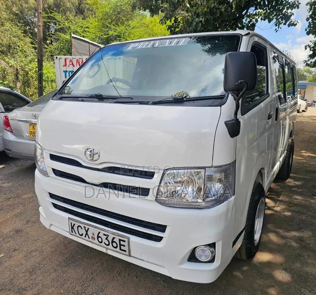 Toyota HiAce 2013 White - thumbnail 2