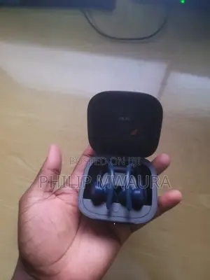 Original Beats Powerbeats Pro Wireless Earbuds - Blue - With Case