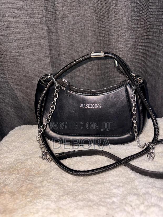 Fashionable Bags - thumbnail 2