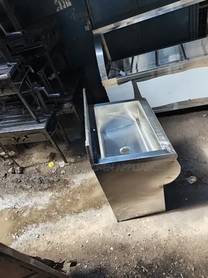 Professional Surgical Scrub Sink