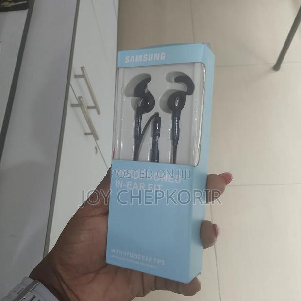 Samsung Galaxy S8/S9/S10 Hybrid Earphones With Mic, 3.5mm Jack