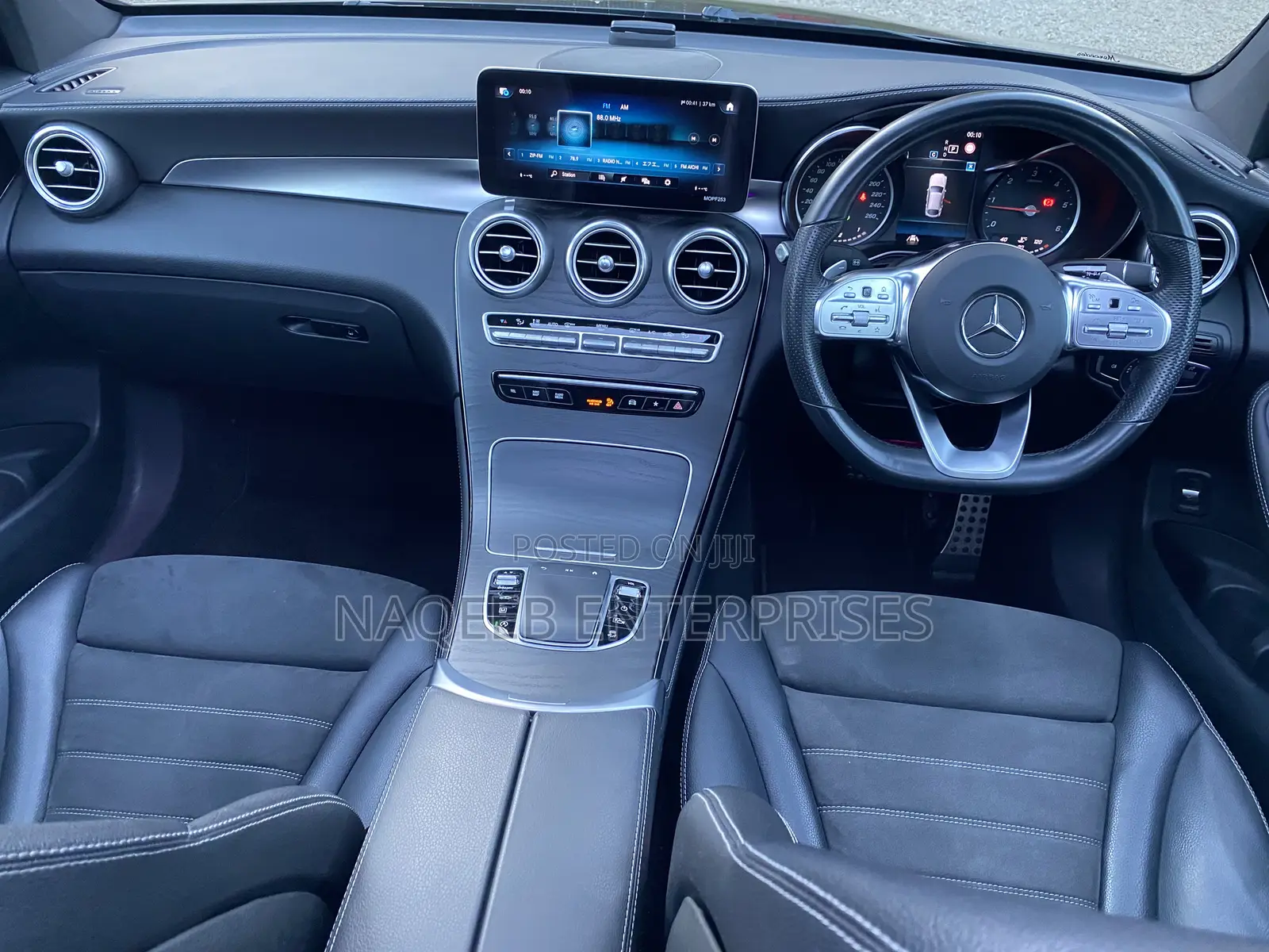 Mercedes-Benz GLC-Class 2019 Gray