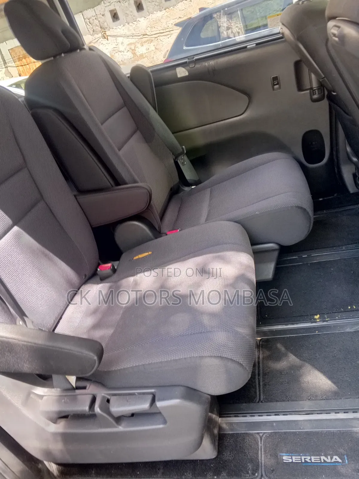 Nissan Serena 2019 Silver