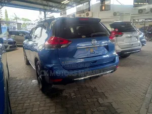 Nissan X-Trail 2019 Blue