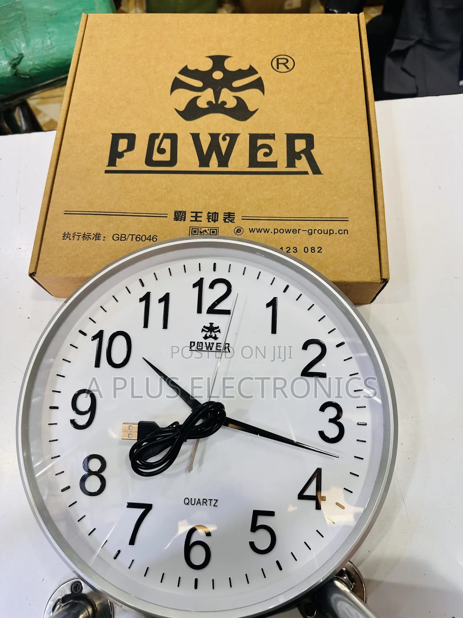 Wifi Hidden Wall Clock Camera With Night Vision and Motion Detection