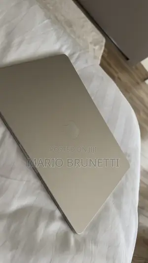 Laptop Apple MacBook Air 2022 M2 16GB Intel Core M2 SSD 256GB
