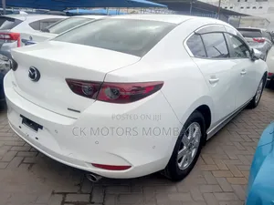 Mazda Axela 2019 White