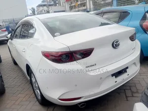Mazda Axela 2019 White