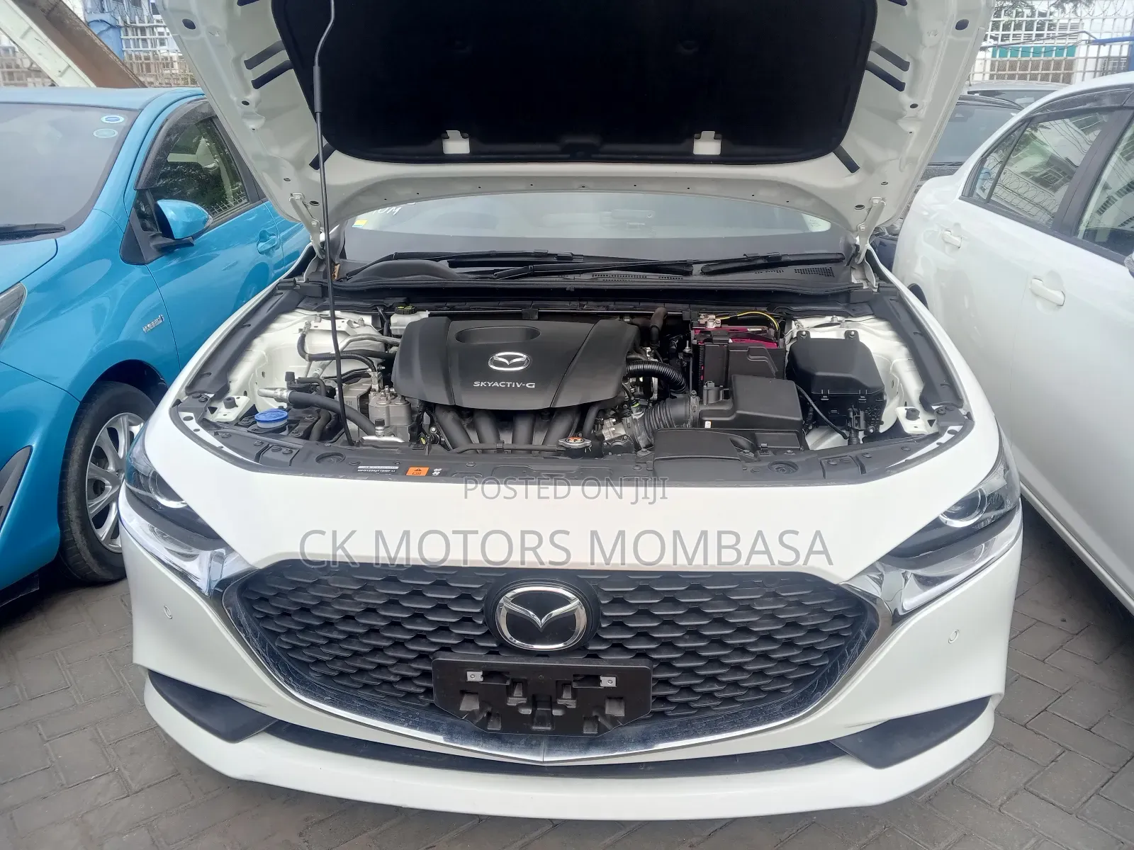 Mazda Axela 2019 White