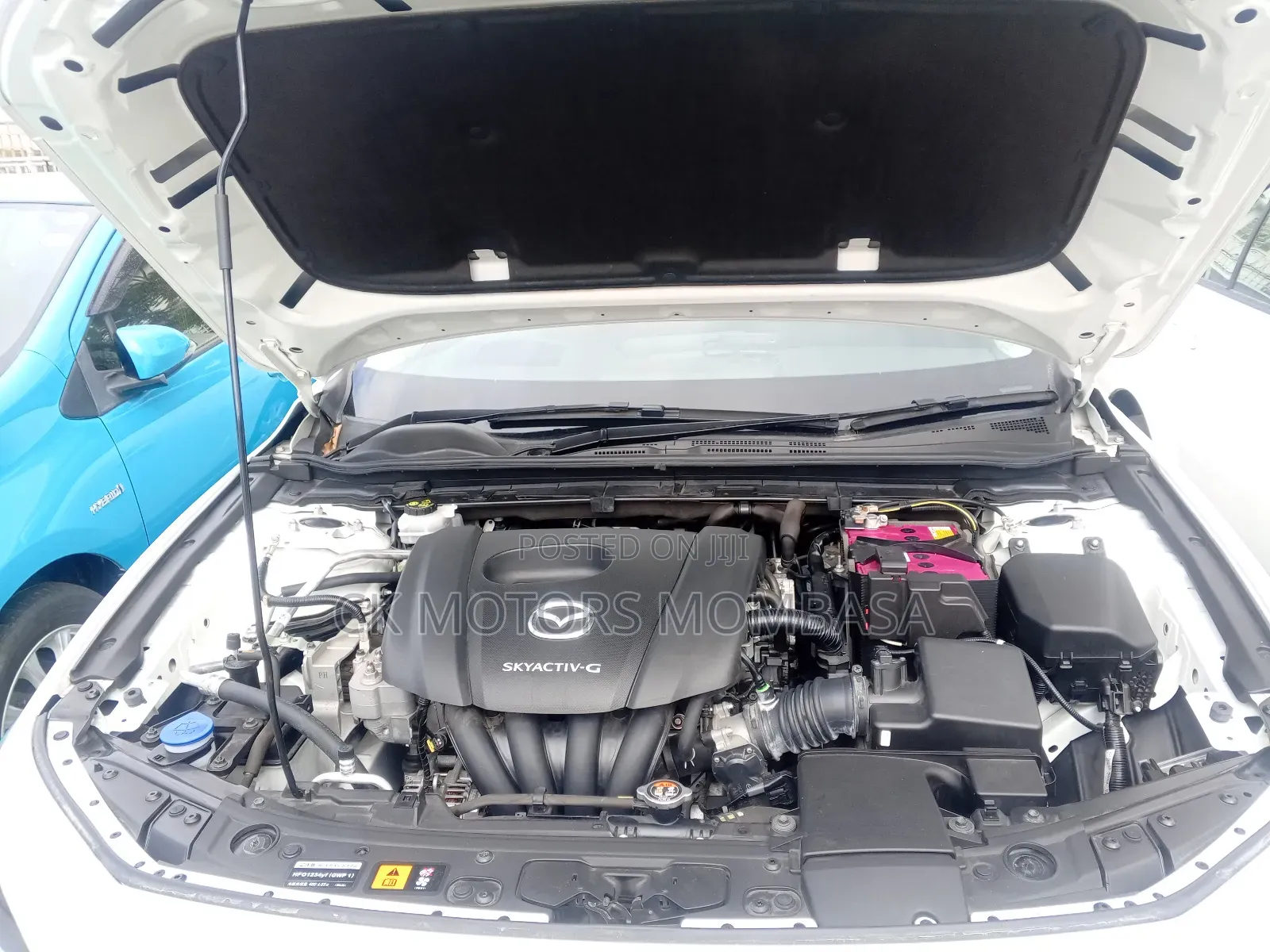 Mazda Axela 2019 White