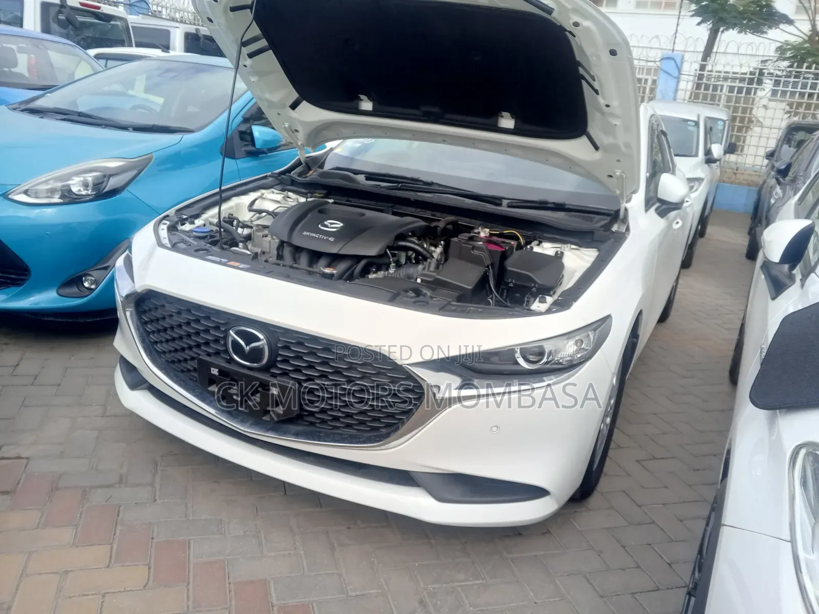 Mazda Axela 2019 White