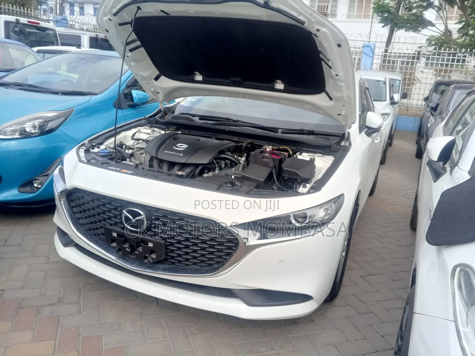 Mazda Axela 2019 White