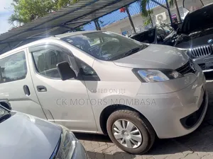 Nissan NV200 2019 Silver