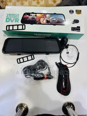 M3 Rear Mirror Dash Camera With 3 Cameras Wifi – Advanced Dash Cam