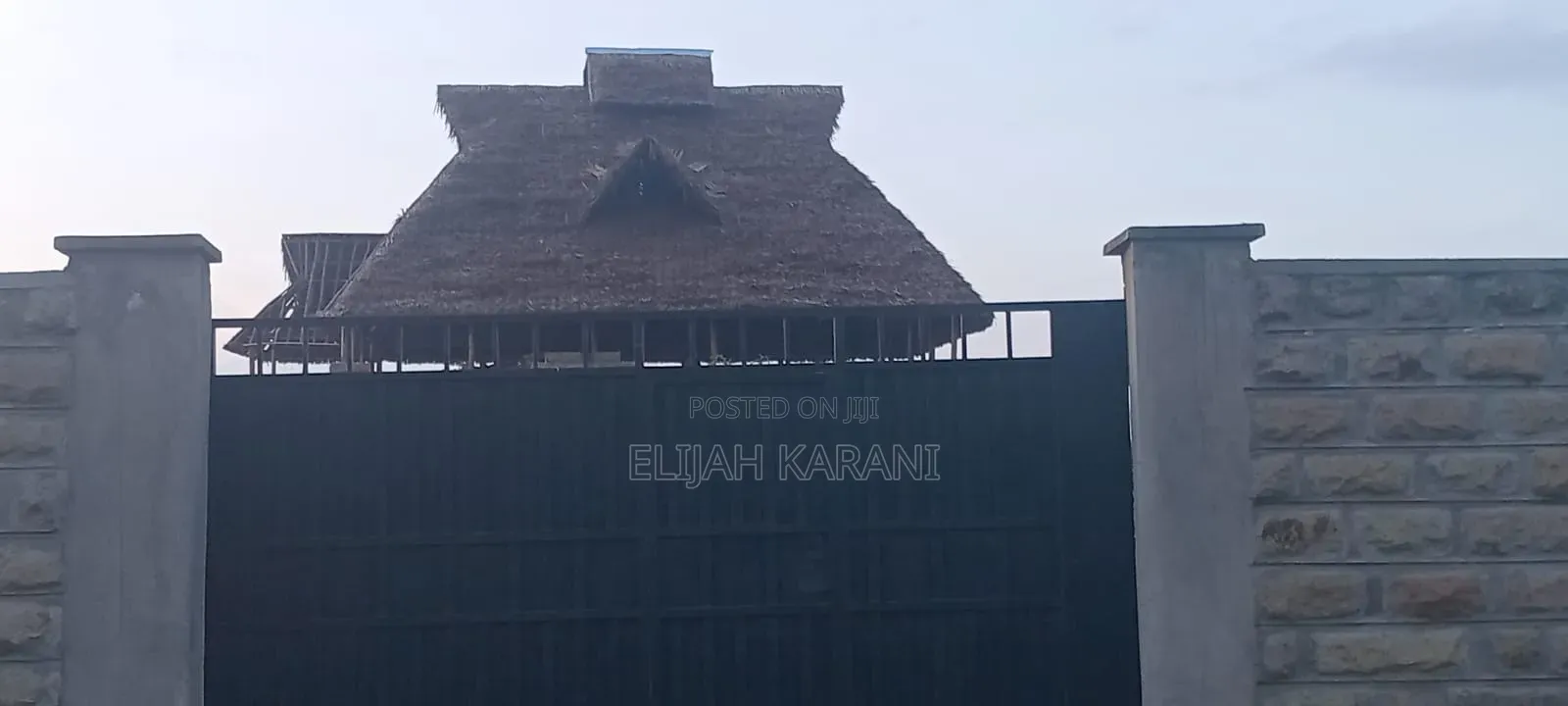Makuti Roofing Dacor