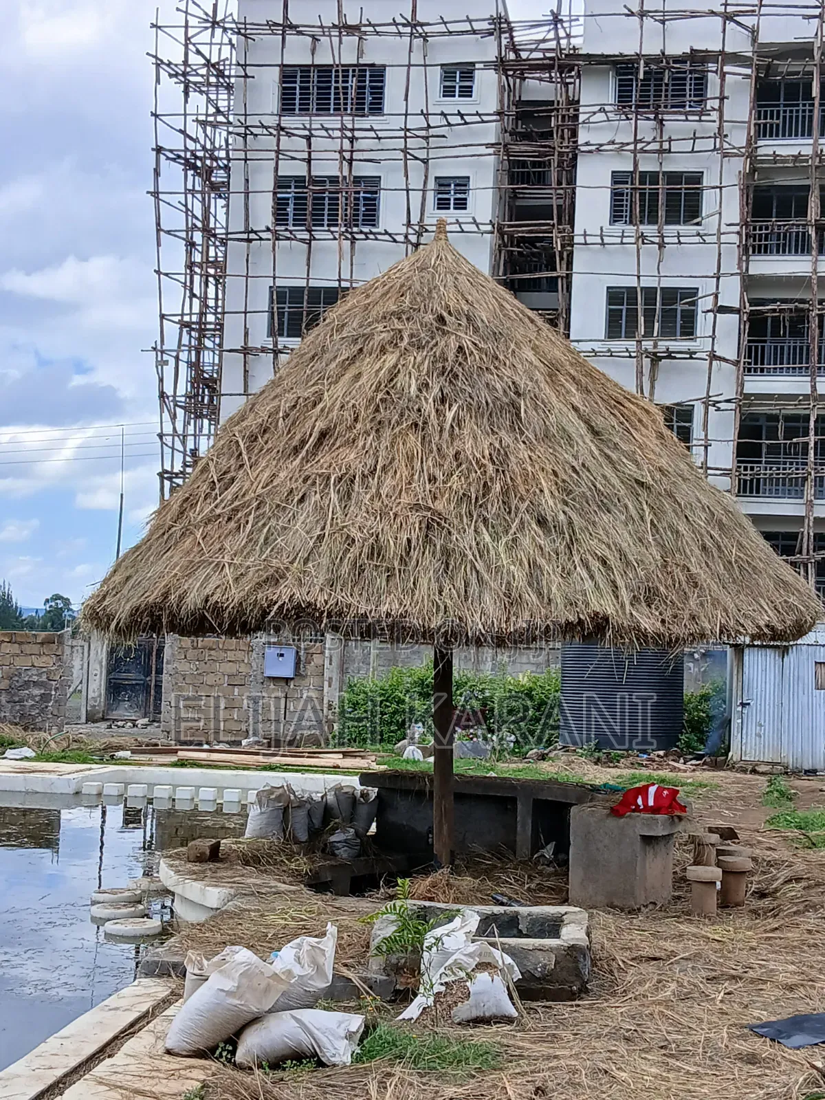 Makuti Roofing Dacor