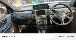 Nissan X-Trail 2005 White